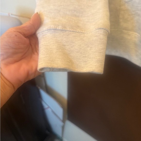 Selena Gomez NWOT, ladies casual, front zip hoodie featuring floral design sz M - Picture 6 of 8